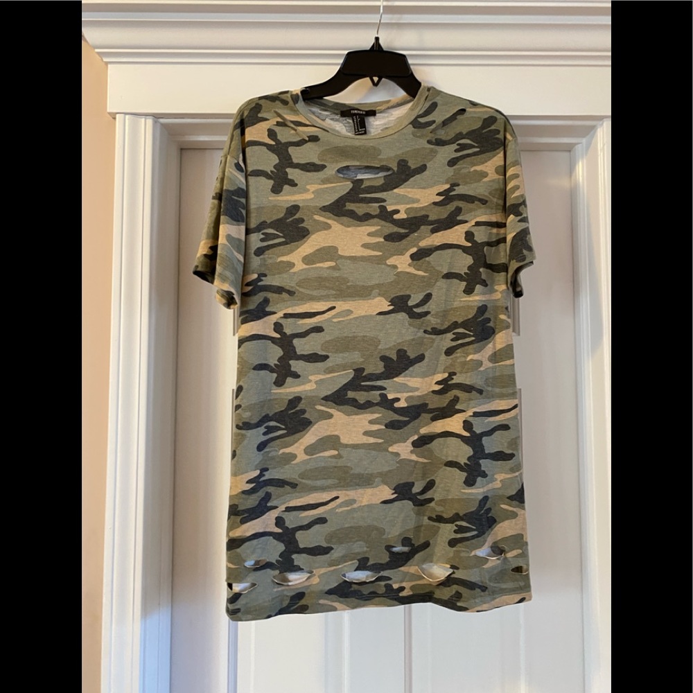 Forever 21 camo dress size small